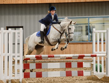 Amelia Cox is Unbeatable in Dodson & Horrell 0.95m National Amateur Second Round at Houghton Hall Equestrian Centre